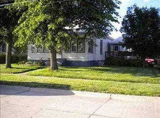 108 E 3rd St, Valley, NE 68064