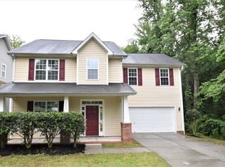 8803 Twisted Pine Dr, Charlotte, NC 28269