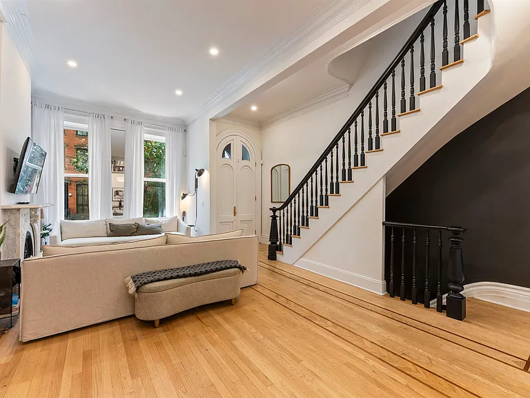 8 Paulmier Pl — Photo 8