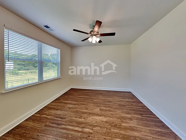 2013 Bennett Dr — Photo 9