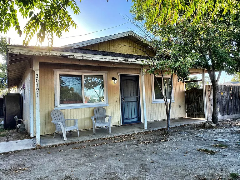 30791 Robinson Rd — Photo 2