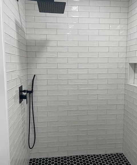 650 N Olive St — Photo 5