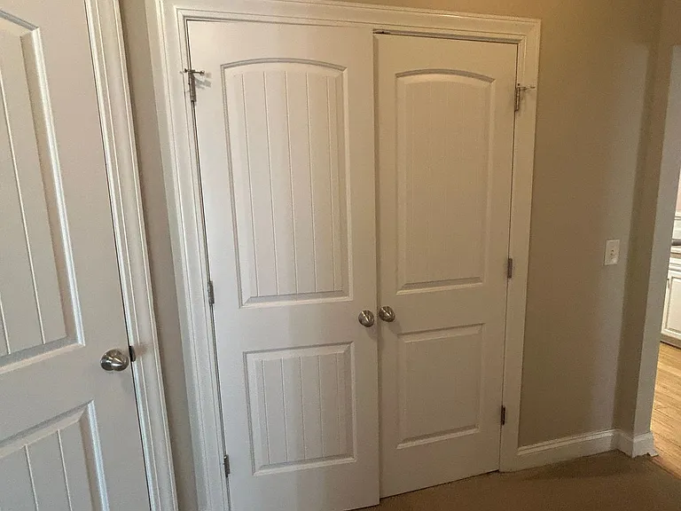 300 Gateway Dr — Photo 9