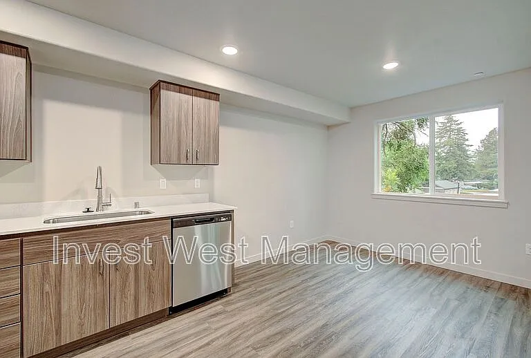 404 NE 117th Ave #101 — Photo 16