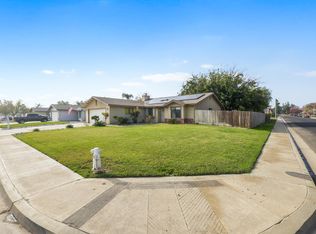 2194 Knowlwood Dr, Hanford, CA