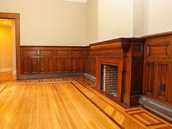 2nd image of 68 2nd St #1R