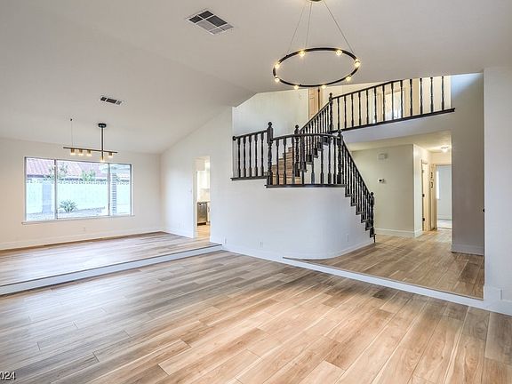 4th image of 7486 Puritan Ave