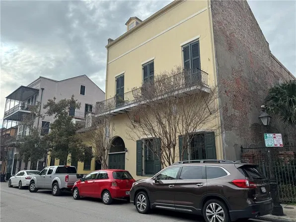 1119 Dauphine St APT 11, New Orleans, LA 70116