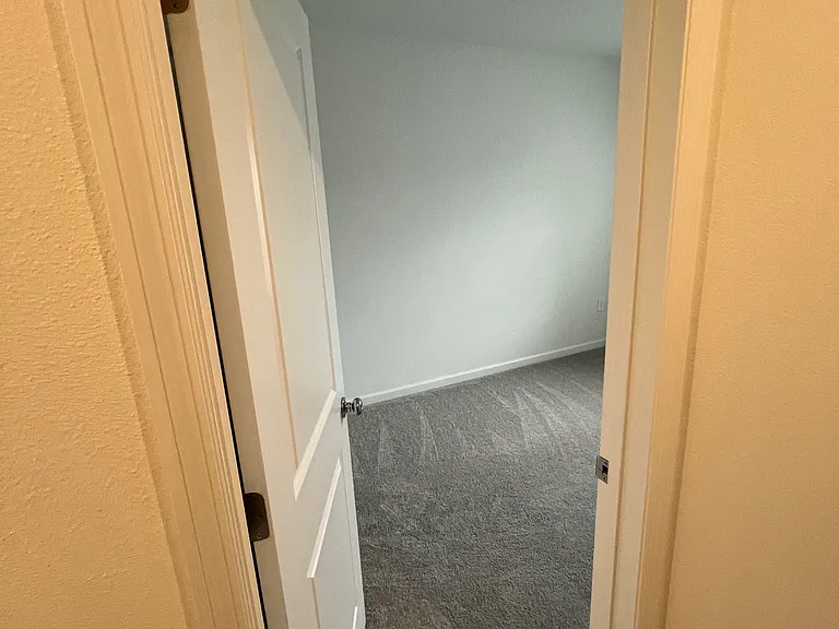 2633 Skyline Loop — Photo 24