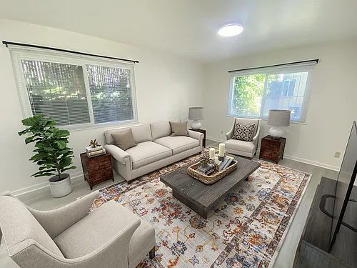 296 Lester Ave #4 Photo 1