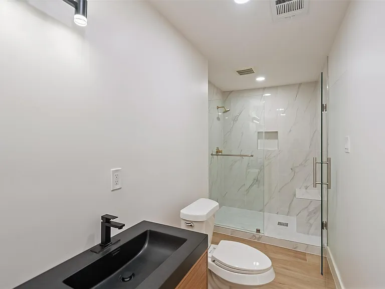 9323 Portal Dr — Photo 24