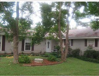 1st image of 103 Camellia Dr