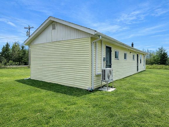5th image of 280 Macadam Rd W