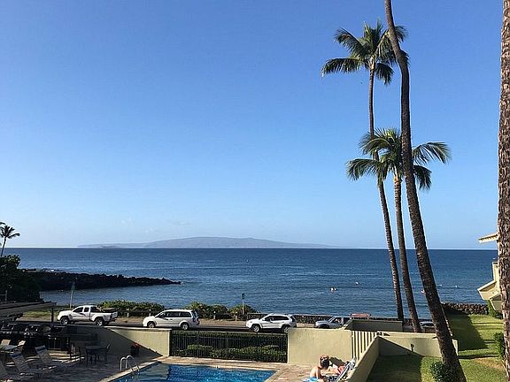 pool from lanai