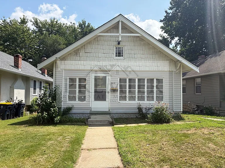 5607 Virginia Ave — Photo 1