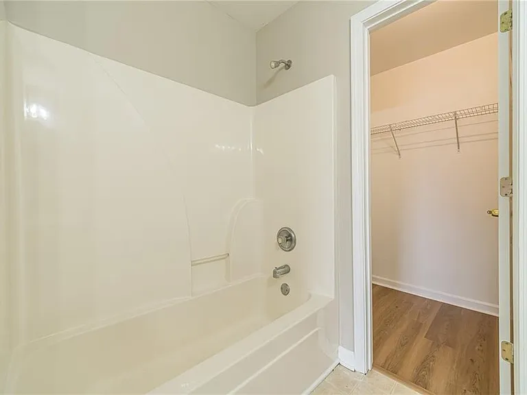 1191 Primrose View Cir — Photo 27