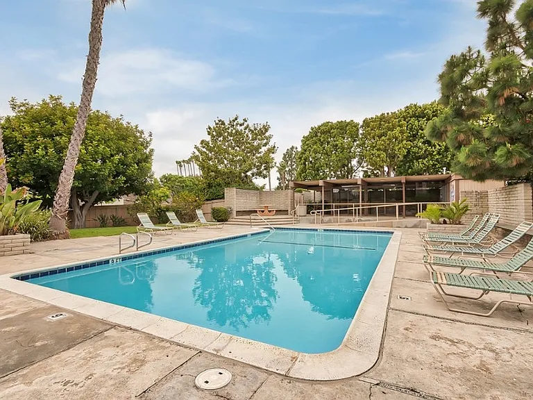 789 Amigos Way — Photo 14