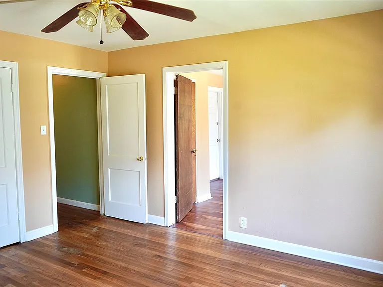7328 Oak Hill Dr — Photo 9
