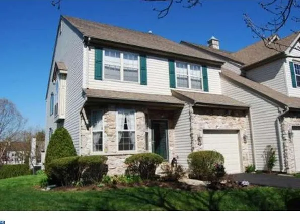 3885 Nanlyn Farm Cir, Doylestown, PA 18902