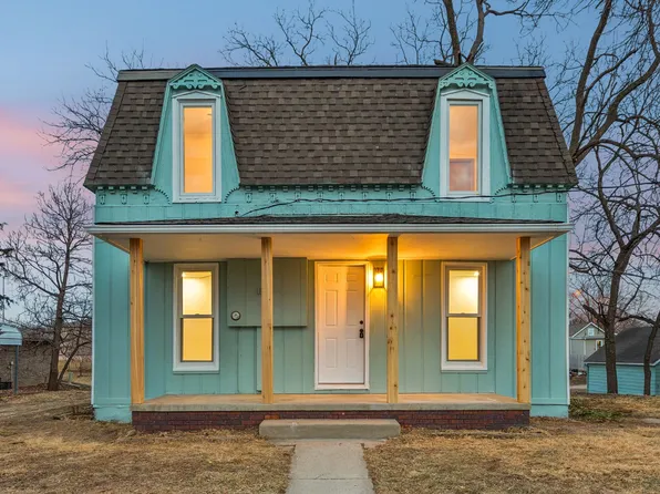 600 N 20th Ave, Blair, NE 68008