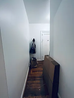 Rented by Wolve's Den Realty | media 26