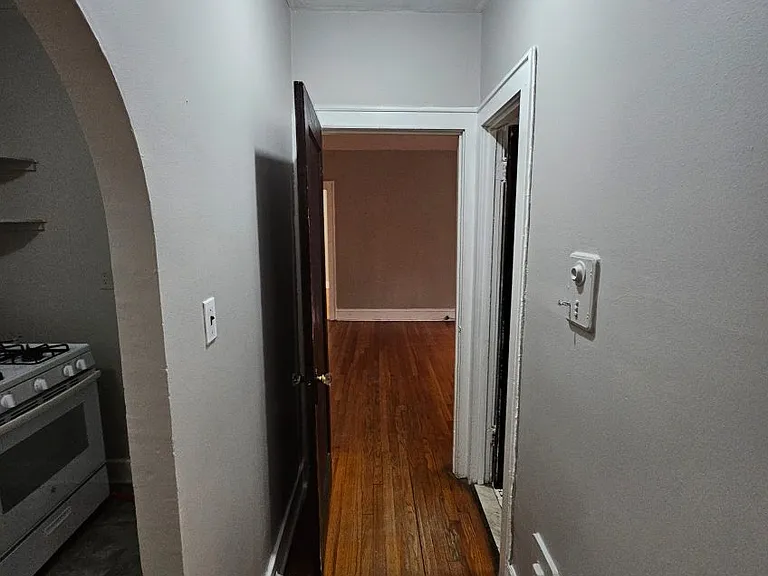 385 Morris St — Photo 19