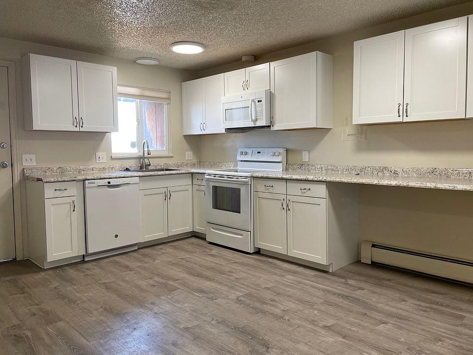 1st image of 5491 E Warren Ave APT 221
