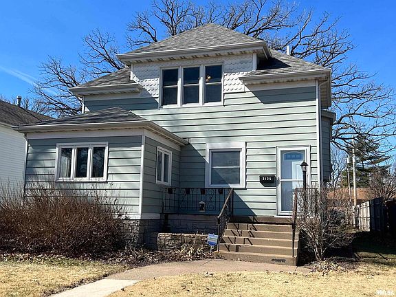 2nd image of 2126 N Marquette St