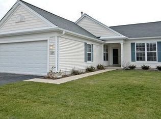 12344 Arlington Dr, Huntley, IL 60142