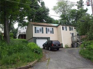 100 Grant St, Gardner, MA 01440