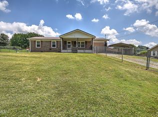 8822 Rich Valley Rd, Bristol, VA 24202