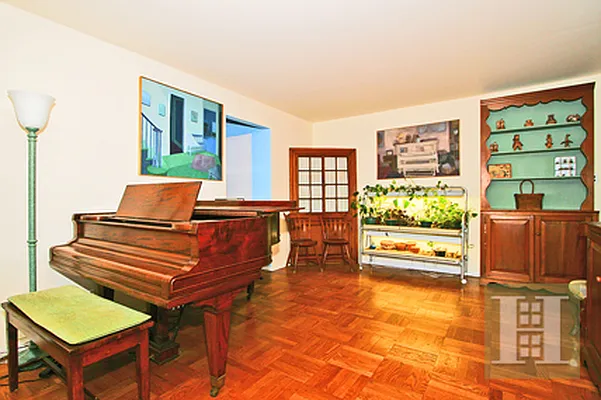 Sold by Halstead Real Estate | media 26