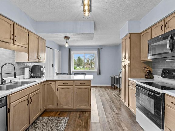 5th image of 11864 N Sunset Dr