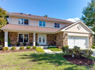25793 N Eagle Dr, Mundelein, IL