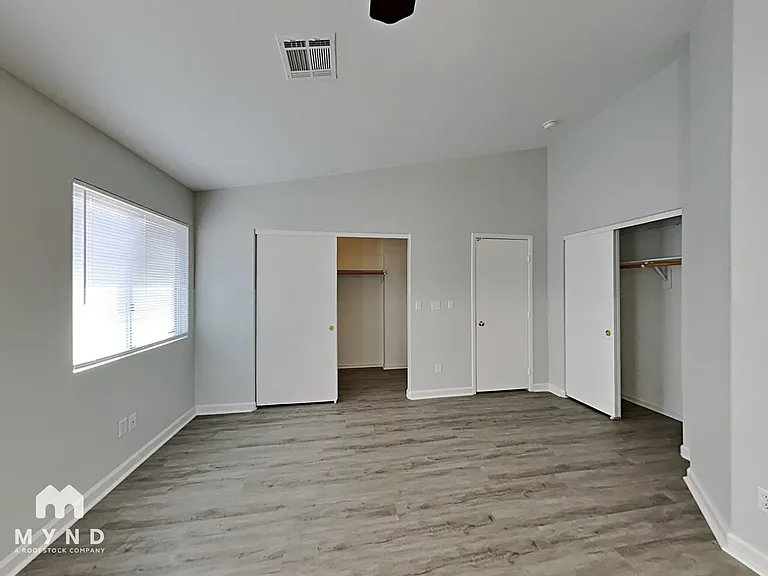 6602 Elk Creek Ln — Photo 8