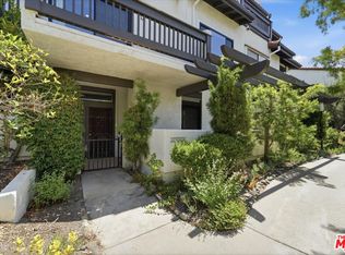 1544 Michael Ln, Pacific Palisades, CA 90272