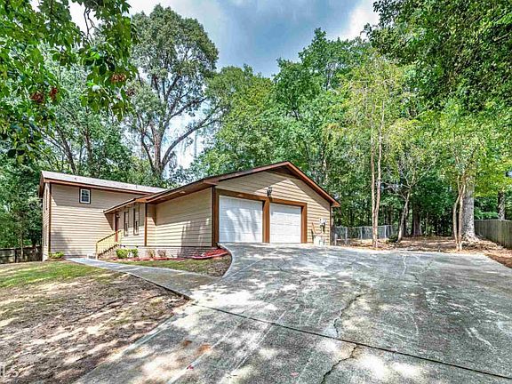 4th image of 2337 Cedar Mill Dr SW