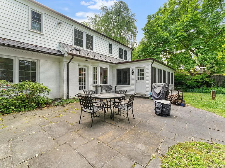 5121 Baltan Rd — Photo 37