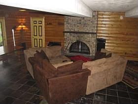 5th image of 41 Hillcrest Dr