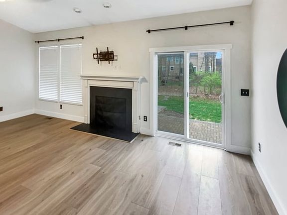 5th image of 2608 Pleasant Colony Dr #1A