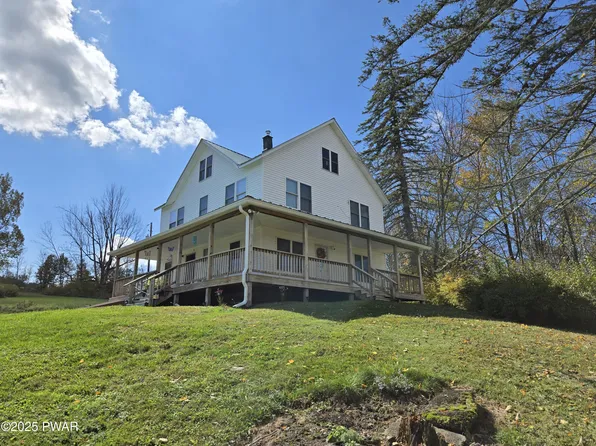 112 Leonard Rd, Pleasant Mount, PA 18453