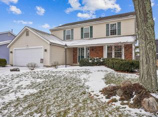 4483 Woodstream Dr, Columbus, OH 43230