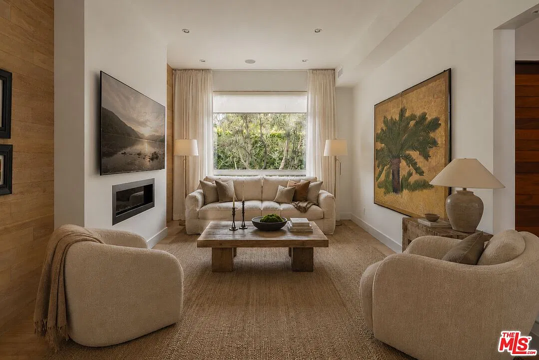 3 bed, 4.0 bath, 3358 sqft, $23,000 — Photo 4