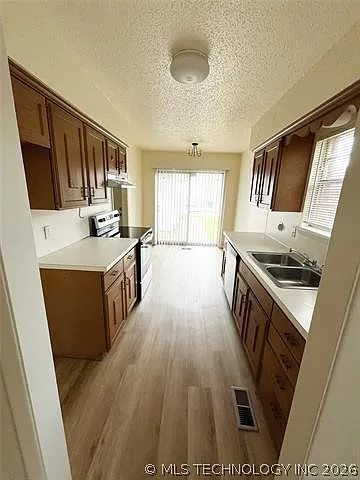 5701 S Harvard Ct #B — Photo 6