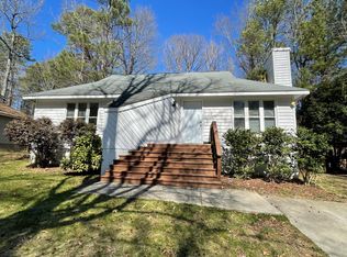 14100 Liberty Oaks Cir, Midlothian, VA 23112