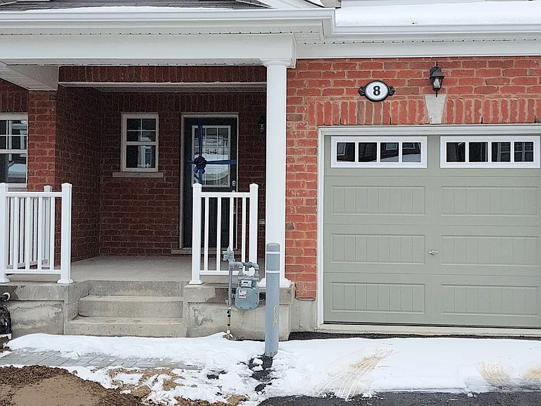 8 Watermill St — Photo 25