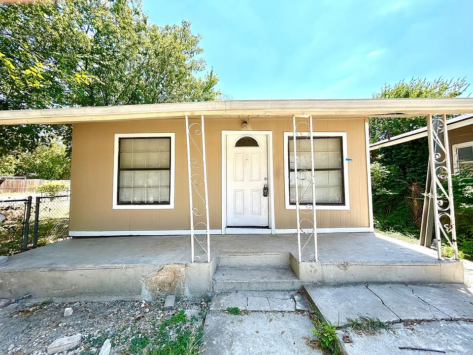 1st image of 3204 Vera Cruz St
