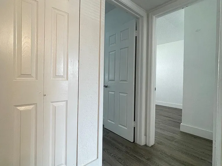 651 NW 42nd Ct #118 — Photo 22