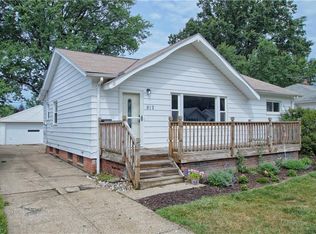812 Charles St, Willowick, OH 44095