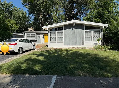 126 Meadowbrook Ln Photo 1